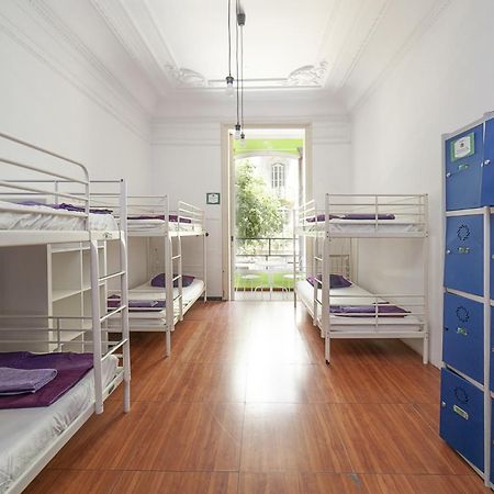 Fabrizzios Terrace Hostel Барселона Екстериор снимка
