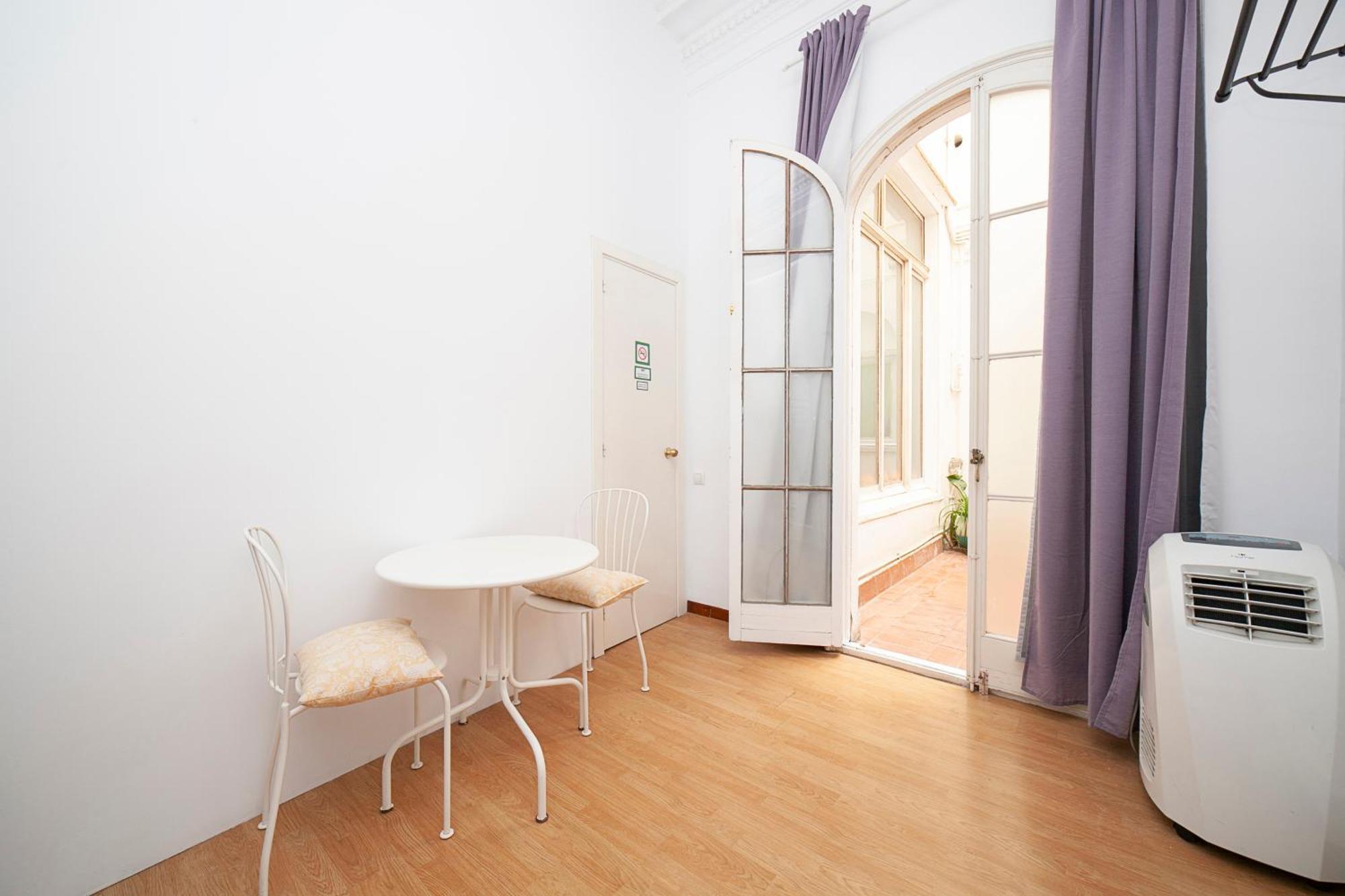 Fabrizzios Terrace Hostel Барселона Стая снимка